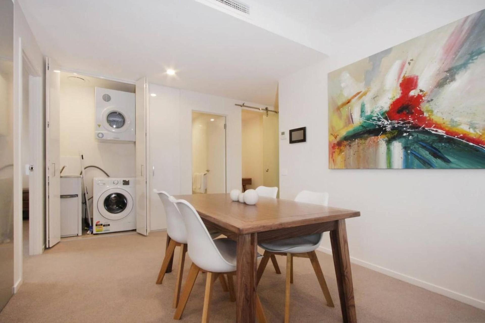 Iq Smart Apartments 704 Braddon Act Канбера Екстериор снимка