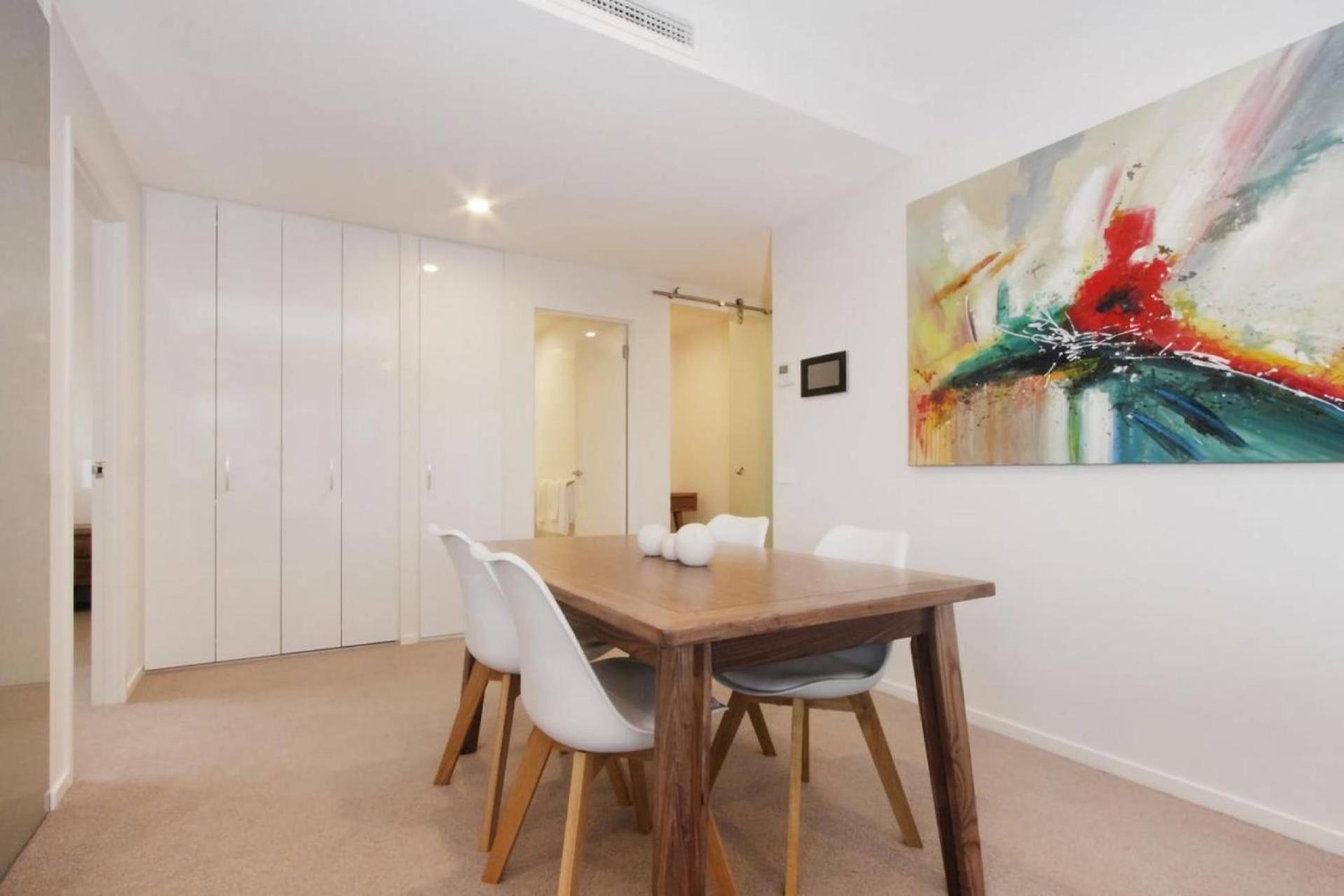 Iq Smart Apartments 704 Braddon Act Канбера Екстериор снимка